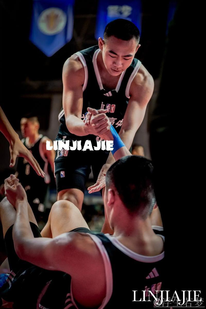 Jr. NBA《篮少可期》：篮球给了我另一个归属